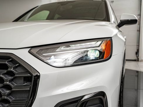 Certified 2025 Audi Q5 2.0T Premium w/ Convenience Plus Package AWD/4WD image 13
