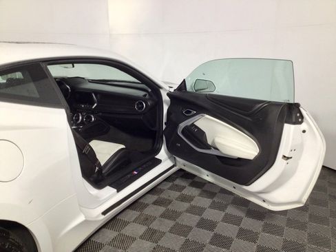 Used 2017 Chevrolet Camaro LT image 24