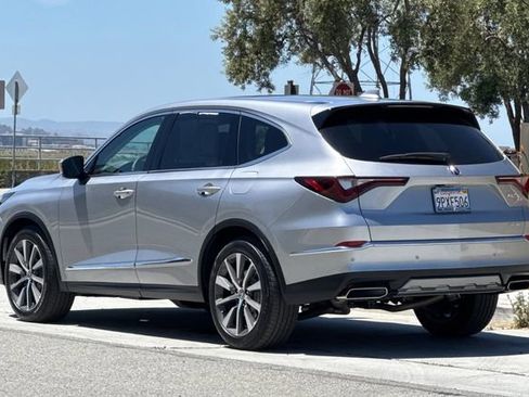 Used 2025 Acura MDX w/ Technology Package image 6