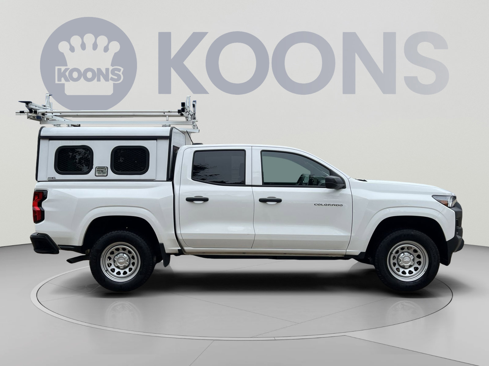 Used 2025 Chevrolet Colorado W/T RWD image 8