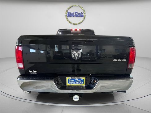 Used 2015 RAM 3500 Tradesman w/ Chrome Appearance Group AWD/4WD image 4