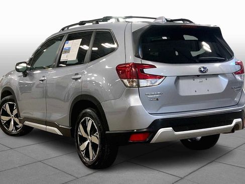 Used 2020 Subaru Forester Touring image 12