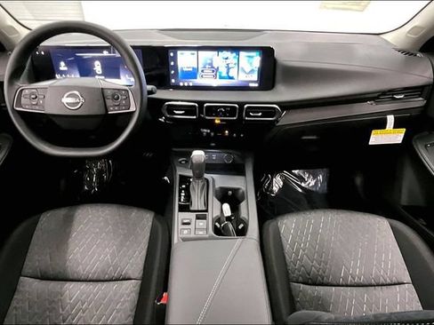 New 2026 Nissan Sentra SV FWD image 5