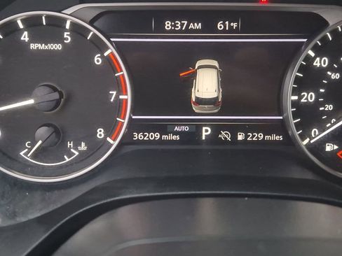 Used 2025 Nissan Rogue SV image 15