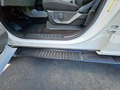 Used 2018 Ford F150 XL w/ Equipment Group 101A Mid AWD/4WD image 23