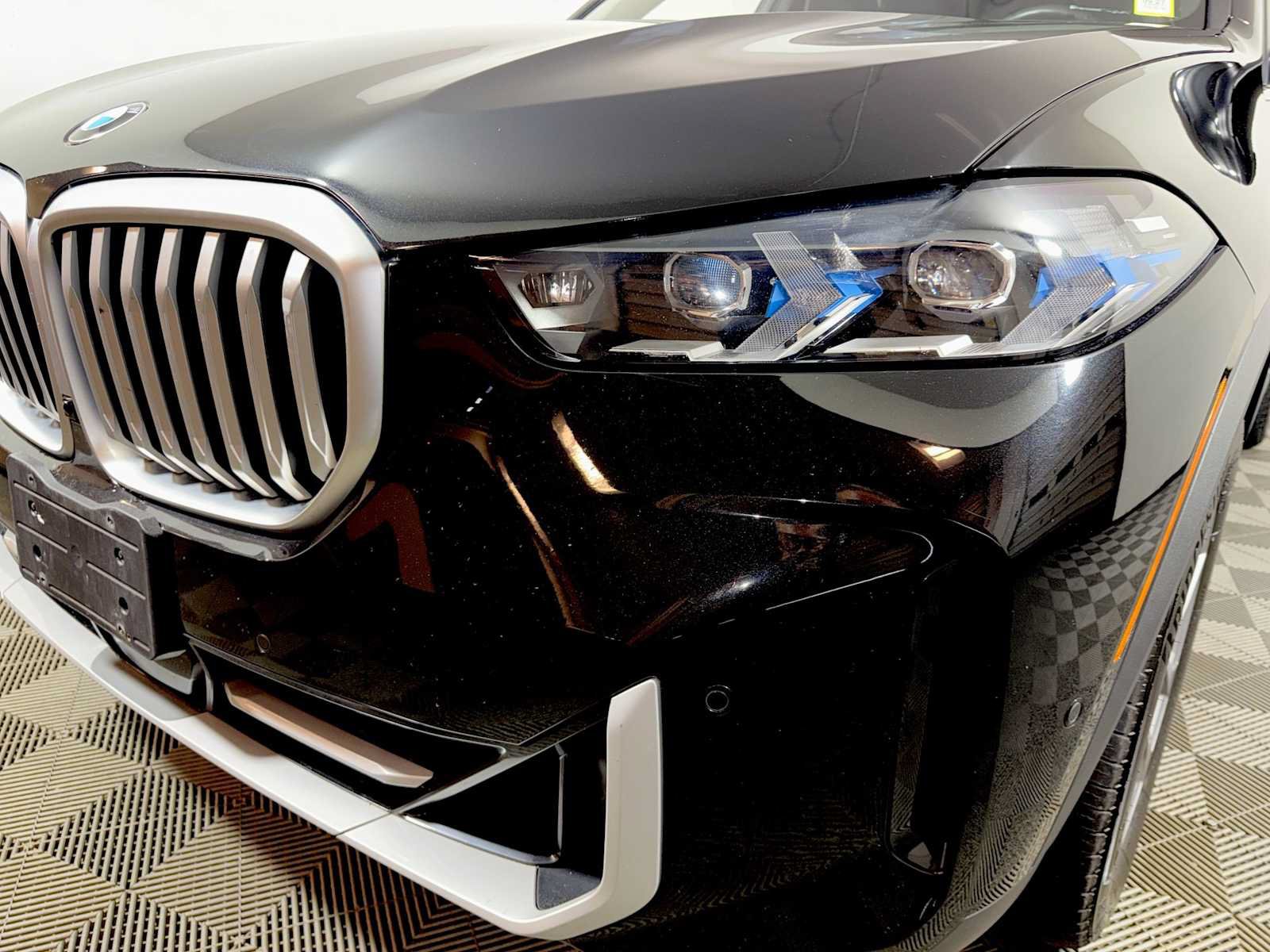 Used 2024 BMW X5 xDrive40i w/ Premium Package AWD/4WD image 26