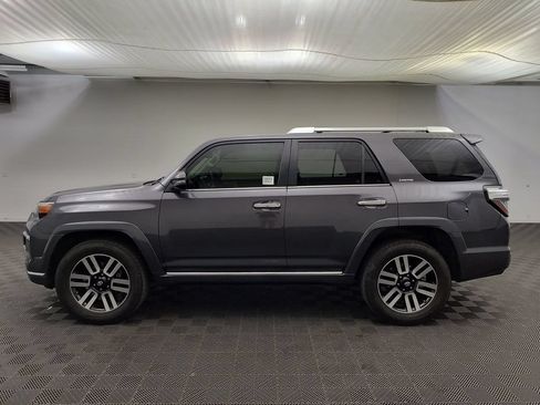 Used 2019 Toyota 4Runner Limited AWD/4WD image 2