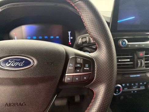 Used 2025 Ford Escape ST-Line AWD/4WD image 14