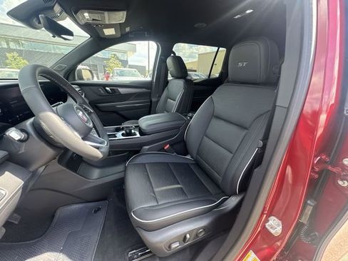 New 2026 Buick Enclave Sport Touring w/ Power Package image 11