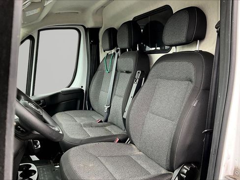 Used 2024 RAM ProMaster 2500 FWD image 16
