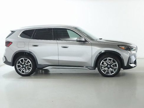 Used 2025 BMW X1 xDrive28i w/ Convenience Package AWD/4WD image 12