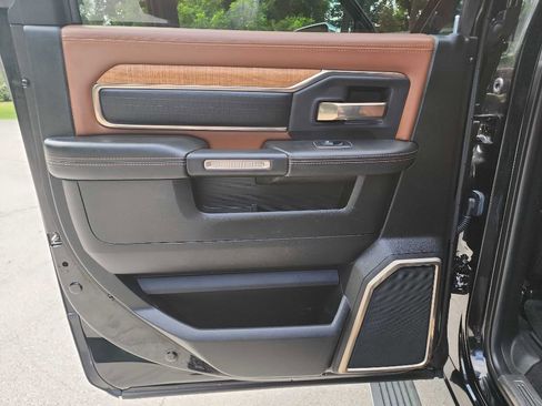 Used 2019 RAM 2500 Limited AWD/4WD image 30