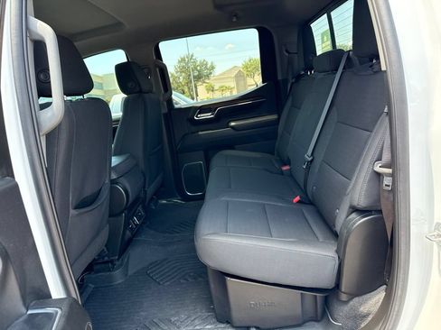 Used 2024 Chevrolet Silverado 1500 LT AWD/4WD image 14