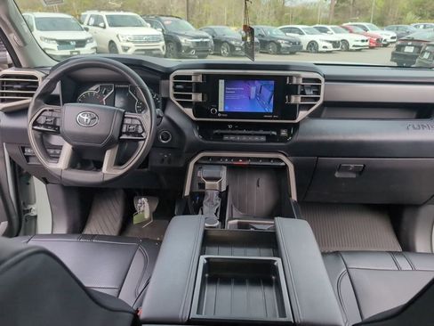 Used 2024 Toyota Tundra SR5 w/ SR5 Convenience Package image 18