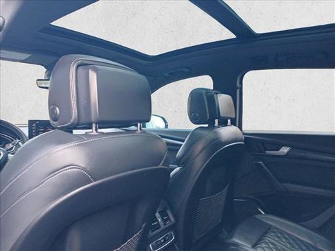 Used 2022 Audi SQ5 Premium Plus w/ Premium Plus Package image 11