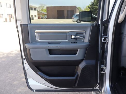 Used 2017 RAM 2500 SLT AWD/4WD image 24