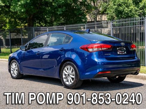 Used 2017 Kia Forte S FWD image 8