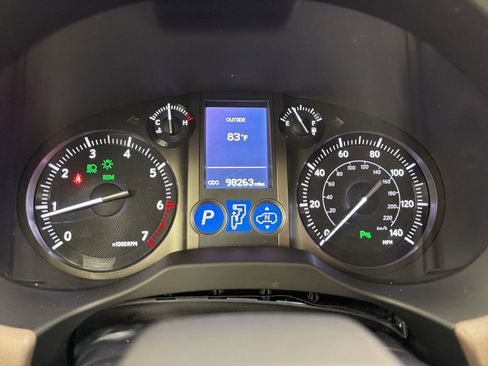 Used 2019 Lexus GX 460 Luxury AWD/4WD image 19