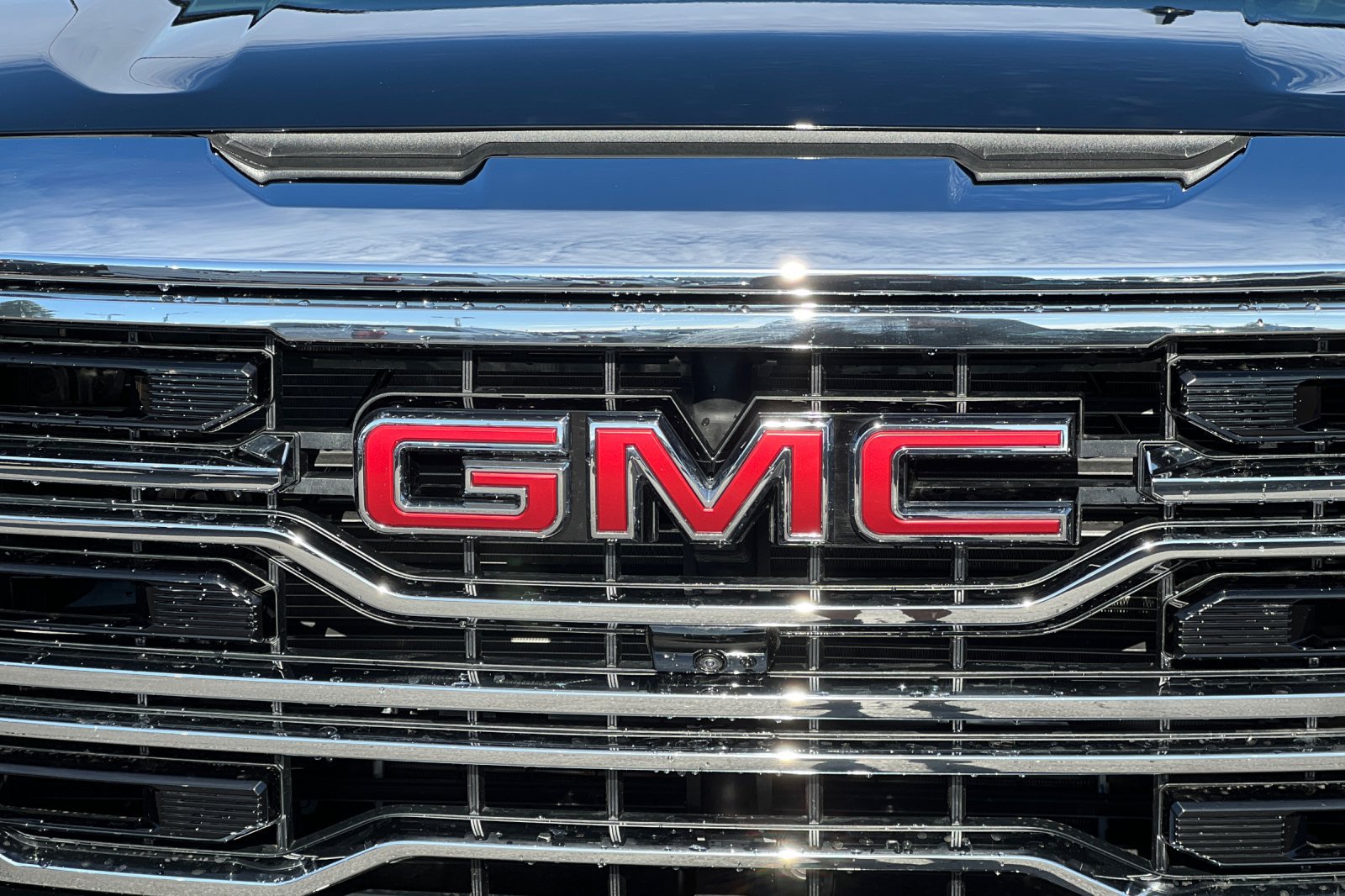 Used 2026 GMC Sierra 1500 SLT w/ SLT Premium Plus Package AWD/4WD image 44