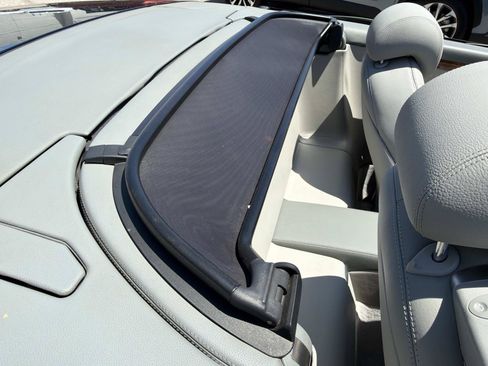 Used 2007 Mercedes-Benz SL 550 image 17