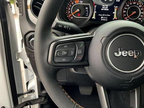 Used 2024 Jeep Wrangler Unlimited Sport AWD/4WD image 13