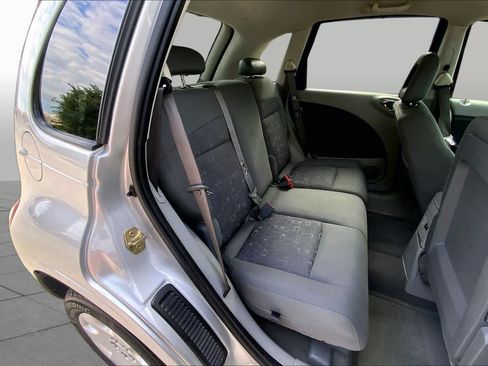 Used 2007 Chrysler PT Cruiser Touring FWD image 19