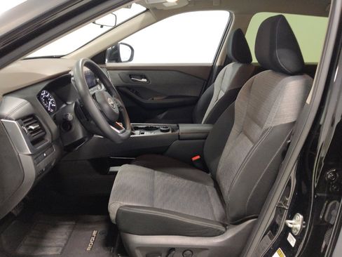 Used 2023 Nissan Rogue SV AWD/4WD image 17