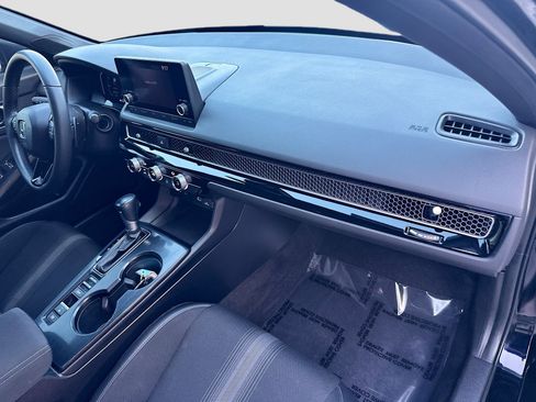 Certified 2022 Honda Civic Sport image 31