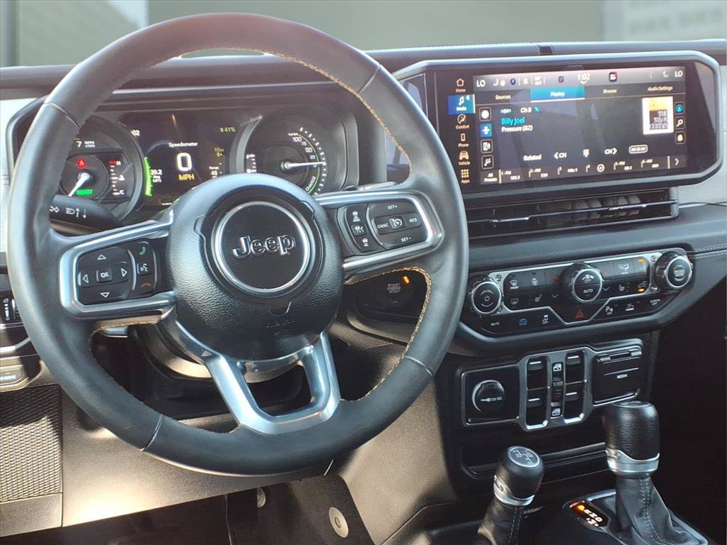 Used 2024 Jeep Wrangler Unlimited Sahara w/ Safety Group AWD/4WD image 4