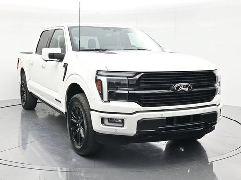 Used 2025 Ford F150 Platinum w/ Equipment Group 702A High AWD/4WD image 3