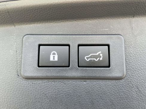 Certified 2025 Subaru Outback Touring XT w/ Tech Package 2 image 11