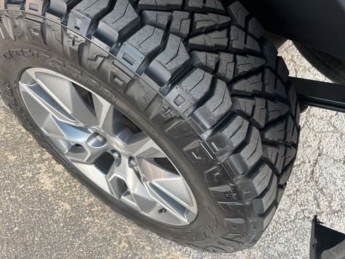 Used 2021 Chevrolet Silverado 1500 LT w/ Texas Edition Plus image 7