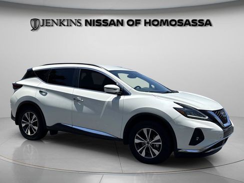 Certified 2024 Nissan Murano SV FWD image 2