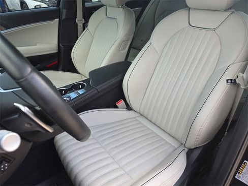 Used 2024 Genesis G70 2.5T w/ Sport Prestige Package image 14