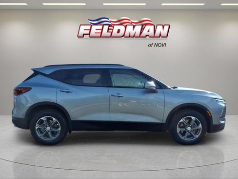 Used 2024 Chevrolet Blazer LT w/ Convenience Package FWD image 7