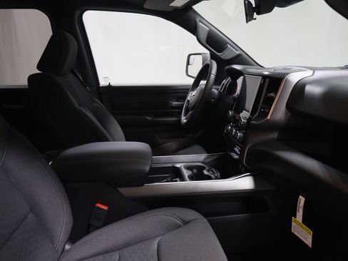 New 2026 RAM 1500 Express image 16