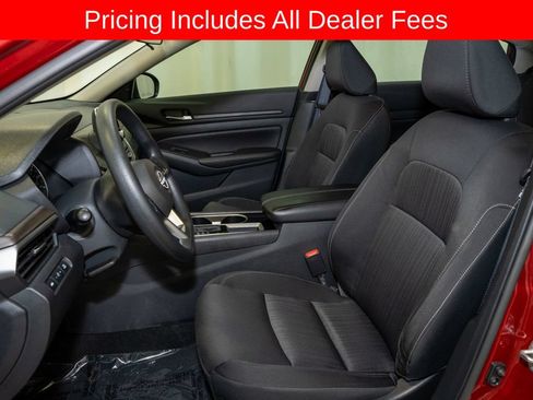 Certified 2024 Nissan Altima 2.5 SV FWD image 10