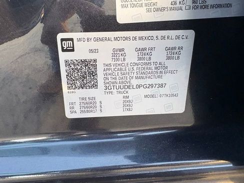 Used 2023 GMC Sierra 1500 SLT w/ SLT Premium Plus Package image 16