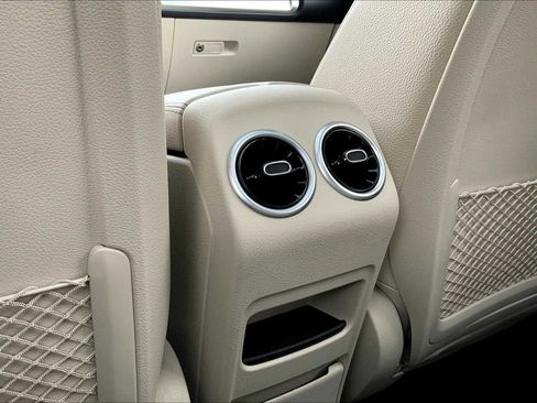 Certified 2026 Mercedes-Benz GLB 250 4MATIC image 22