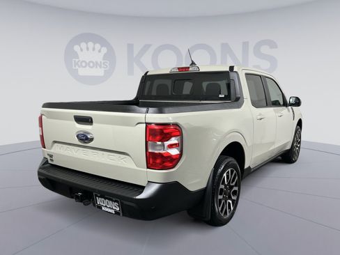 Used 2024 Ford Maverick Lariat image 7