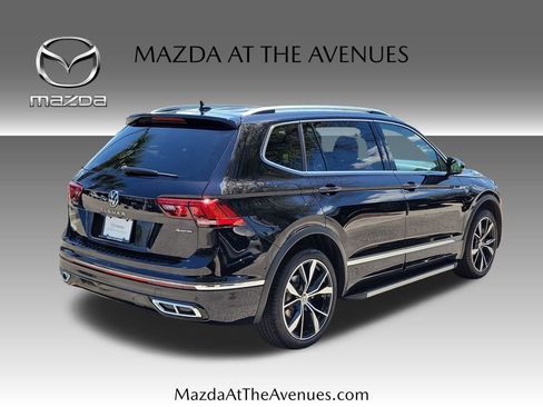 Used 2024 Volkswagen Tiguan SEL R-Line AWD/4WD image 5