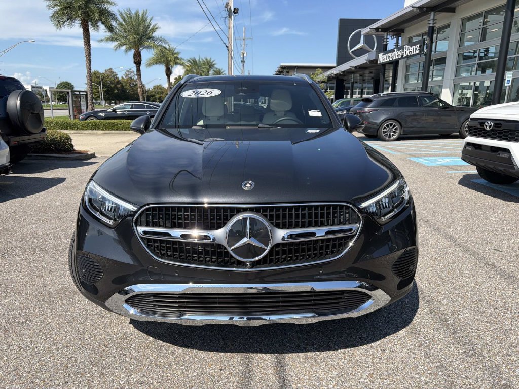 Used 2026 Mercedes-Benz GLC 300 4MATIC image 2