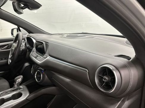 Used 2021 Chevrolet Blazer LT FWD image 27
