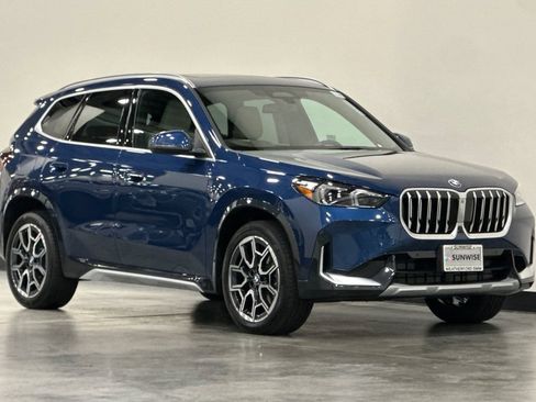 Used 2025 BMW X1 xDrive28i w/ Technology Package AWD/4WD image 2