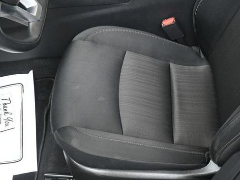 Used 2024 Nissan Altima 2.5 SV FWD image 12