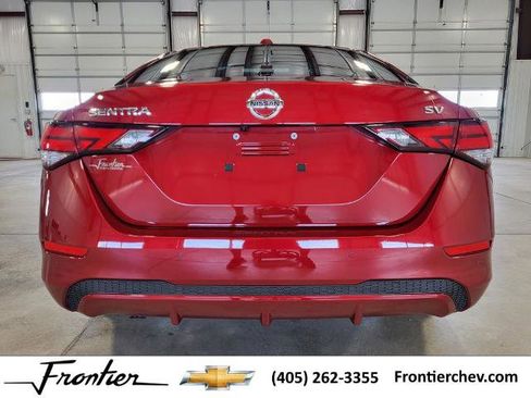 Used 2021 Nissan Sentra SV w/ Trunk Package image 4