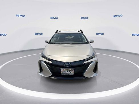 Used 2020 Toyota Prius Prime LE FWD image 3