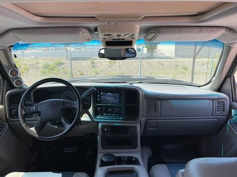 Used 2007 Chevrolet Silverado 3500 LT w/ Heavy-Duty Power Package image 11