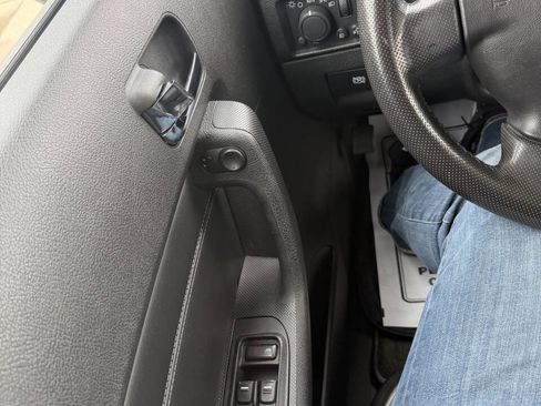 Used 2006 HUMMER H3 AWD/4WD image 15