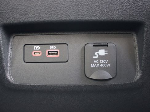 Certified 2022 Nissan Frontier PRO-4X w/ Pro-4X Premium Package image 14